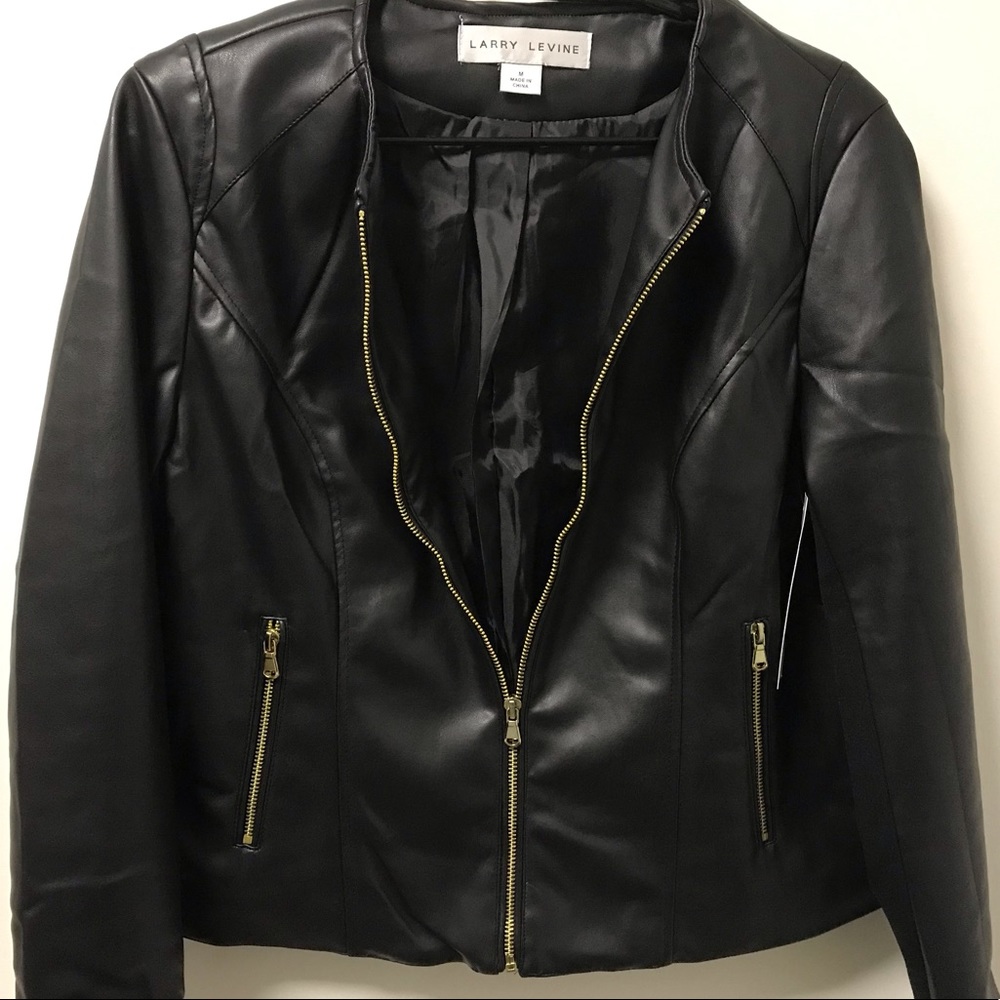 Sharp Gold Zipper Jacket! - Picture 6 of 7